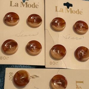Vintage La Mode Buttons. Beautiful brown/cream color.